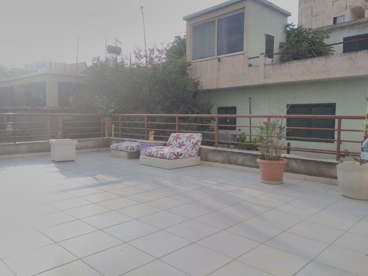 Queen Hostel Durrës Exterior foto